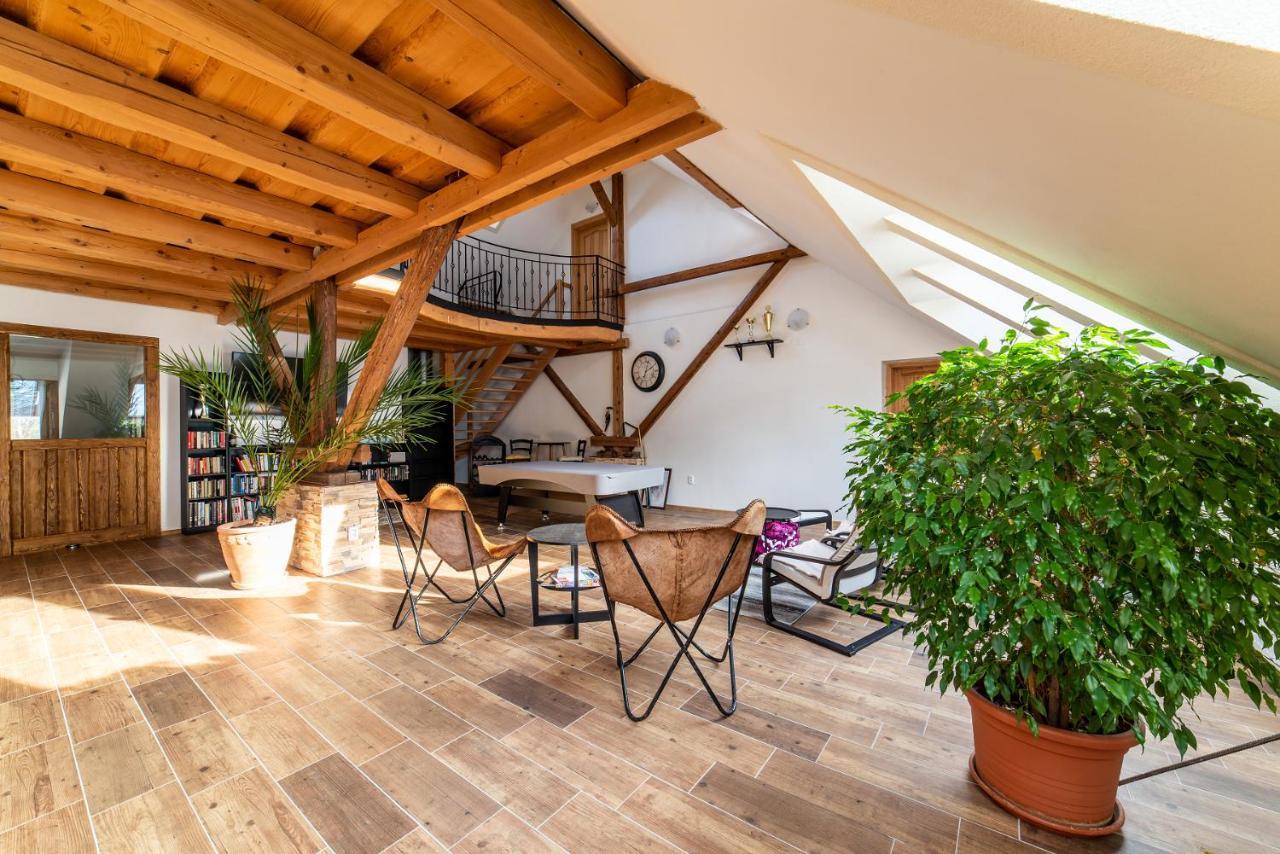 Žrebčín Mlynčok Slovenska Lupca Exterior foto